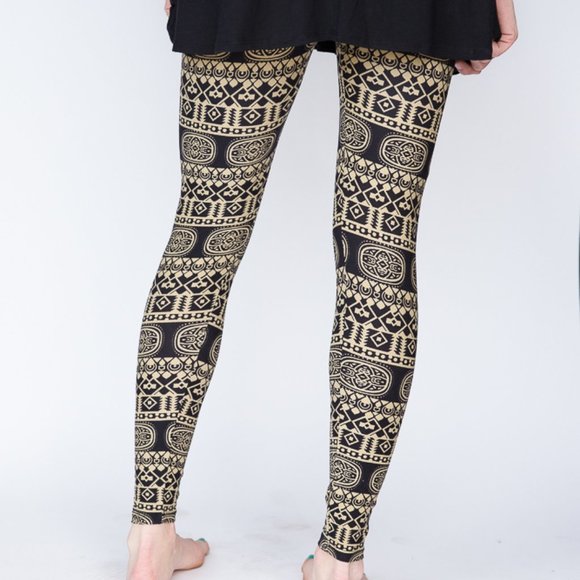 Agnes & Dora Leggings Tombs in Black and Brown Halloween NWT in Package Sm/Med - Picture 1 of 13